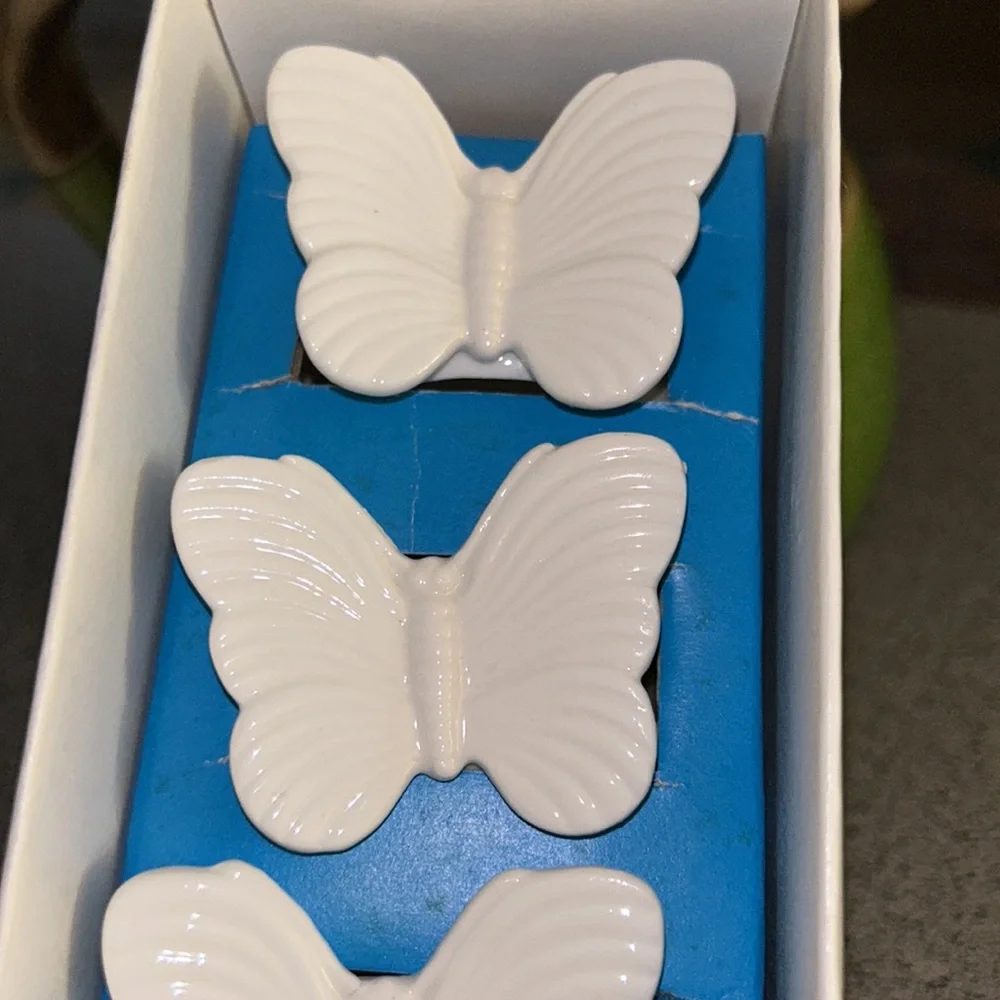 NWT Genuine Bone China Butterfly Napkin Rings set of 4